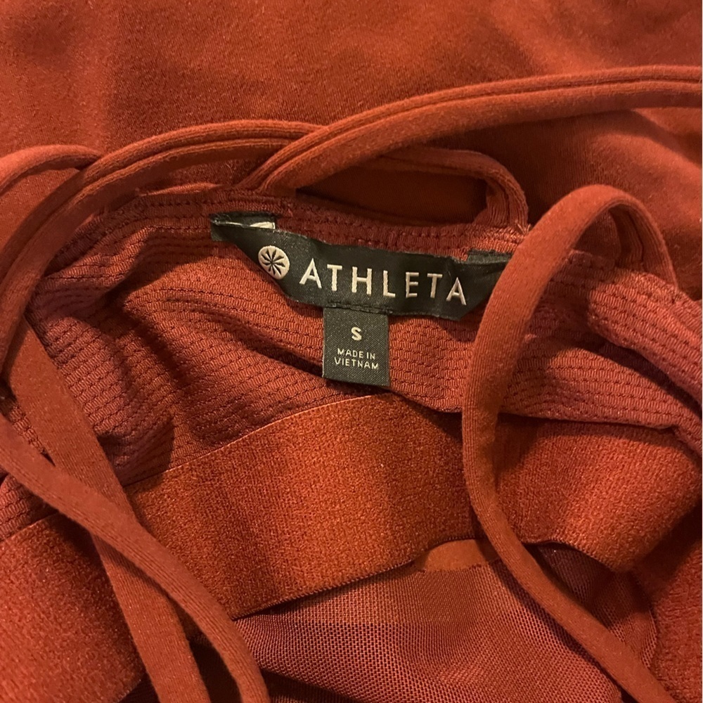 Athleta Hyper Focused Dress Size Small Criss Cross Back Burnt Orange Rust - Picture 5 of 6
